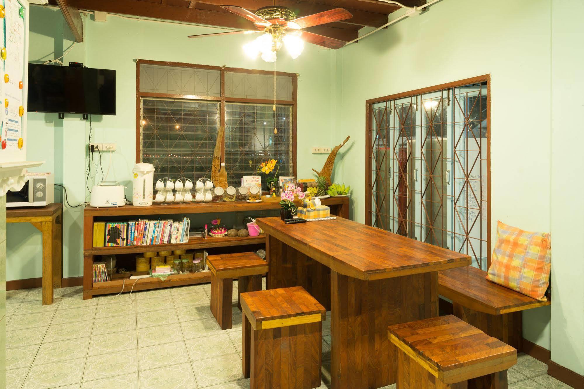 Nty Hostel Near Suvarnabhumi Airport Bangkok Luaran gambar